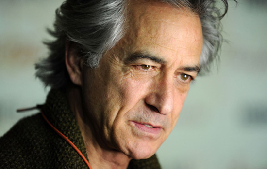 David Strathairn