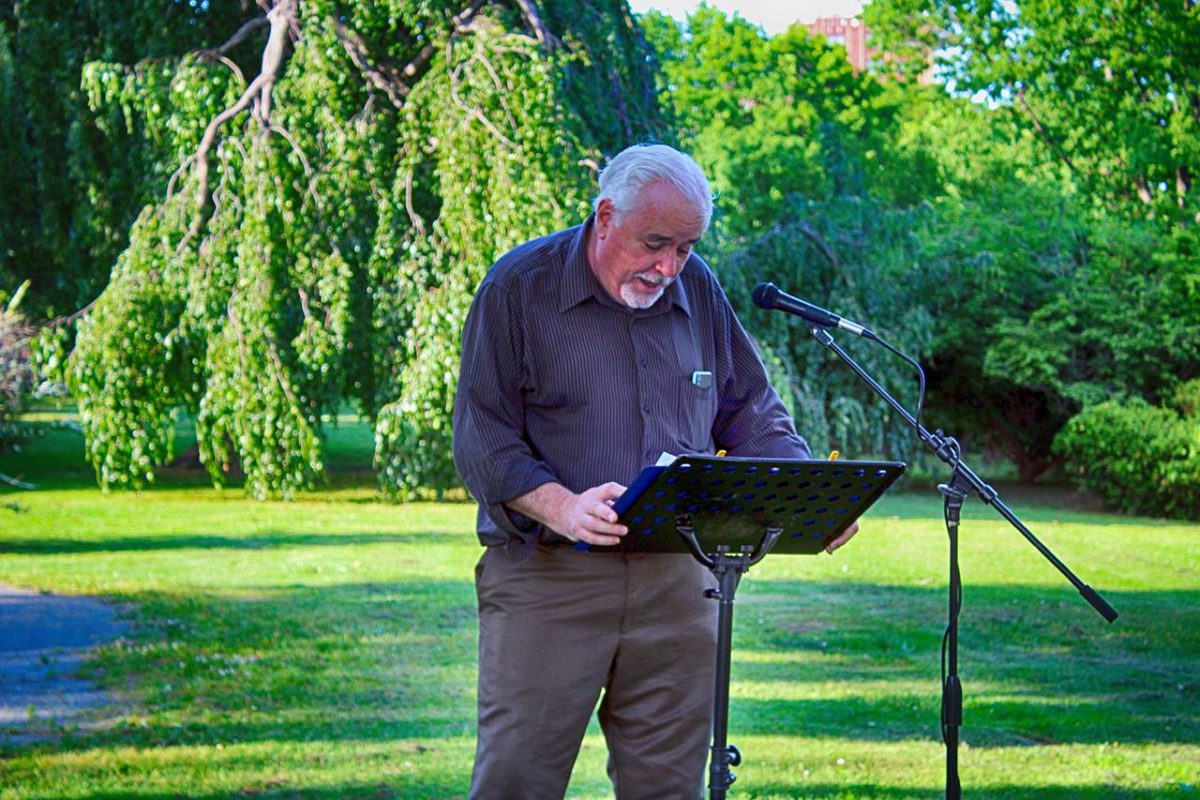 Poet reading “Song of Myself” in Washington Park in Albany, NY on May 31, 2016