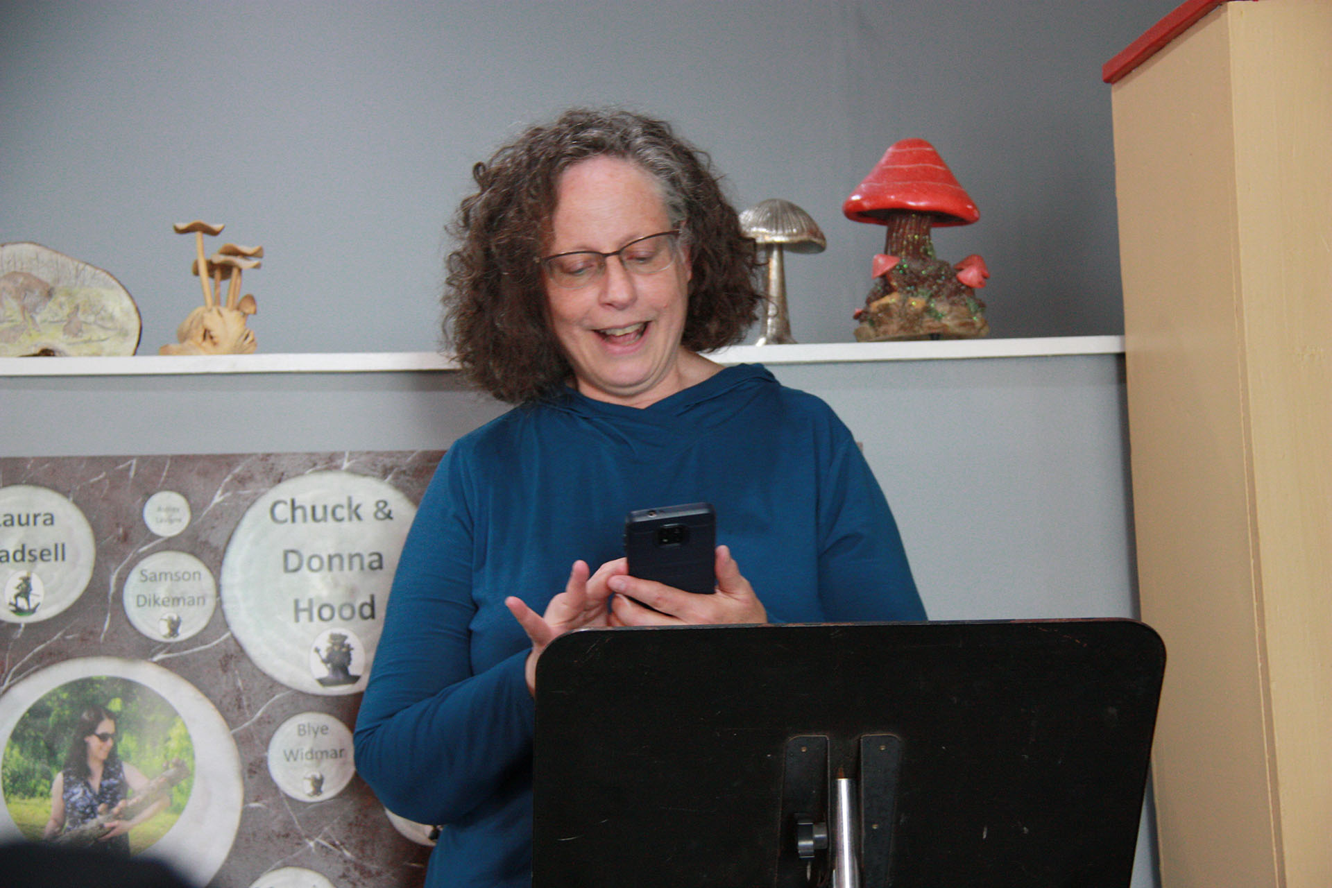 Rhonda Rosenheck reading at Collar City Mushrooms in Troy, NY